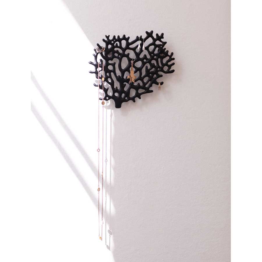 Coral Jewelry Holder - Matte black. 22x18,5x2,5 cm Lacquered cast zinc - 2