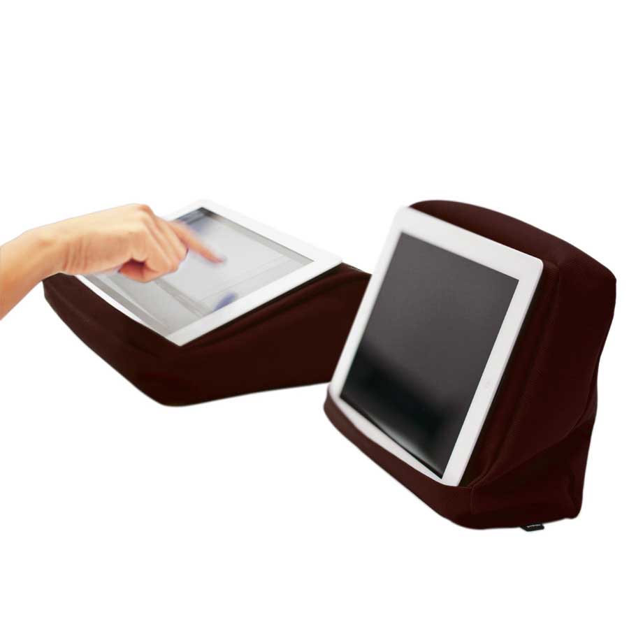 Tabletpillow Hitech 2 with inner pocket for iPad/tablet PC - Dark Brown/Black. 27x9,5x22 cm. Polyester, silicone - 1