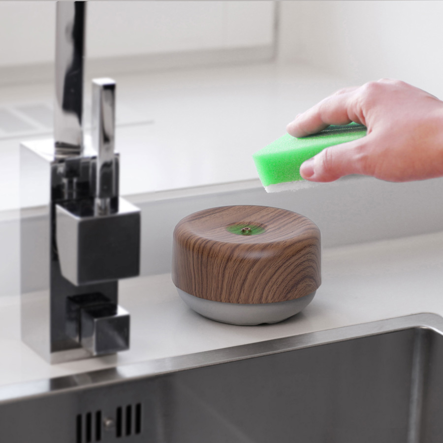 Dish Soap Dispenser Do-Dish™ - Dark Wood Decor/Light Gray. ø11x6,5 cm. PET, plastic, silicone - 1