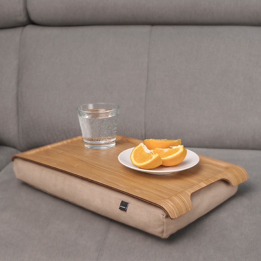 Mini Laptray. Willow wood.
Natural cushion. Lacquered surface