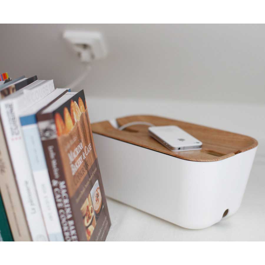 Cable Organiser M. Hideaway - White/Natural wooden print. 30x18x13,8 cm. Plastic, silicone - 4